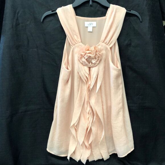 Ann Taylor Blush Sleeveless Blouse - Picture 1 of 8